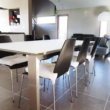 Cosy Holiday In Roumont Near Forest
